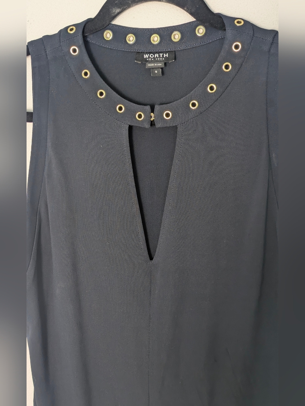 Worth Womens Gold Embellished Top Sleeveless Dark Navy Size S V-neck Office EUC - Picture 4 of 9